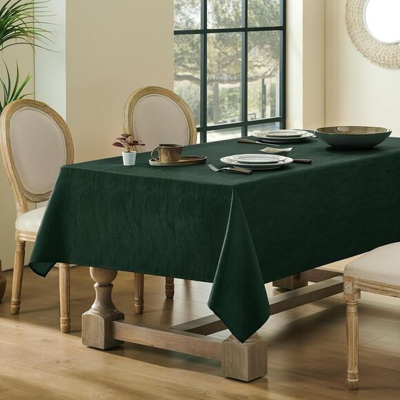 Green Jacquard Fabric Tablecloth – 60x104 Rectangle Easy Care Wrinkle Resistant - Picture 1 of 3